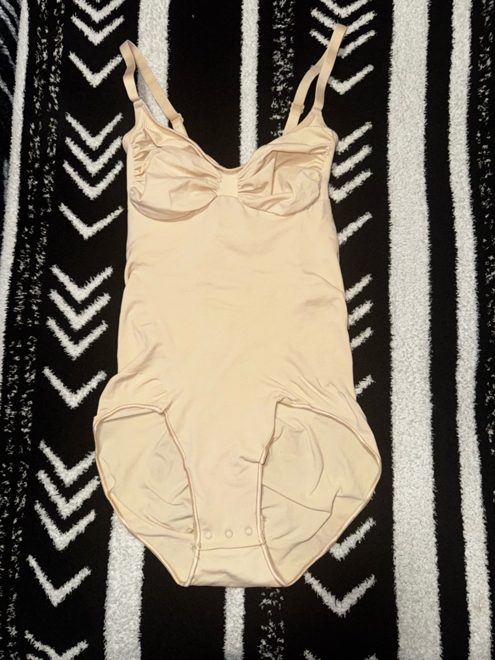 NWOT SKIMS BODY SCULPTING Nude Shapewear Bodysuit 3XL BBL